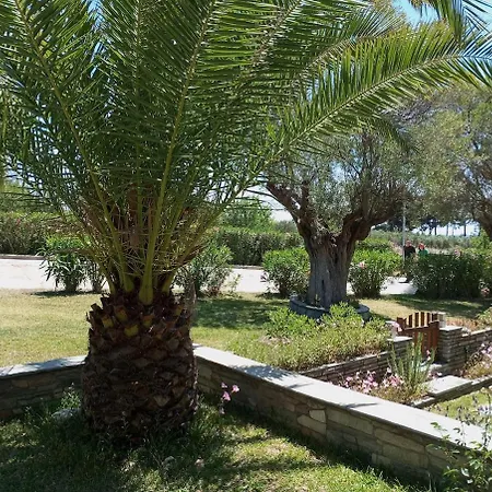 Holiday home Mhkyvernabeachholidaysparadise *